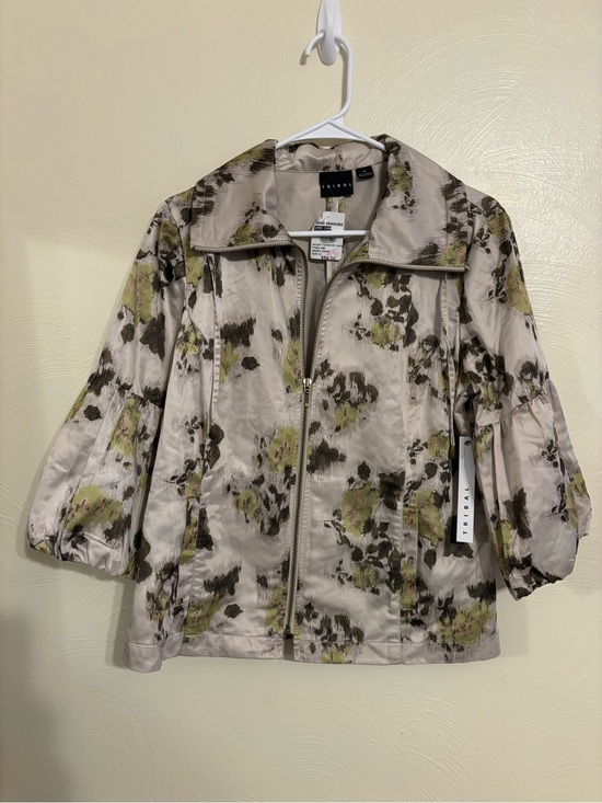 Tribal Jackets & Blazers - Tribal Womens Size 10 Floral Tapestry Jacket Green Beige Ruched Sleeve NWT